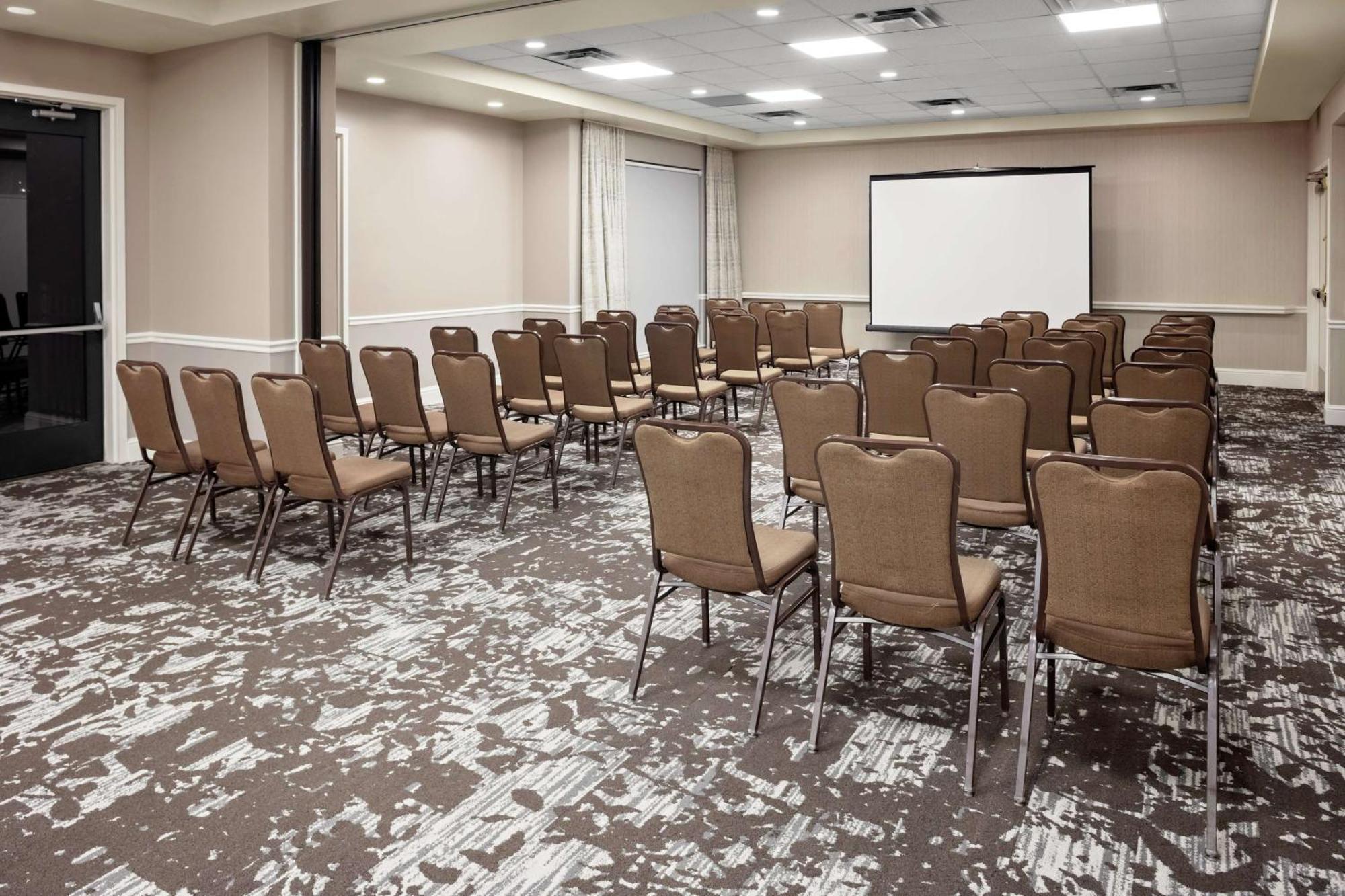 Hilton Garden Inn Atlanta Perimeter Center Dunwoody Eksteriør billede