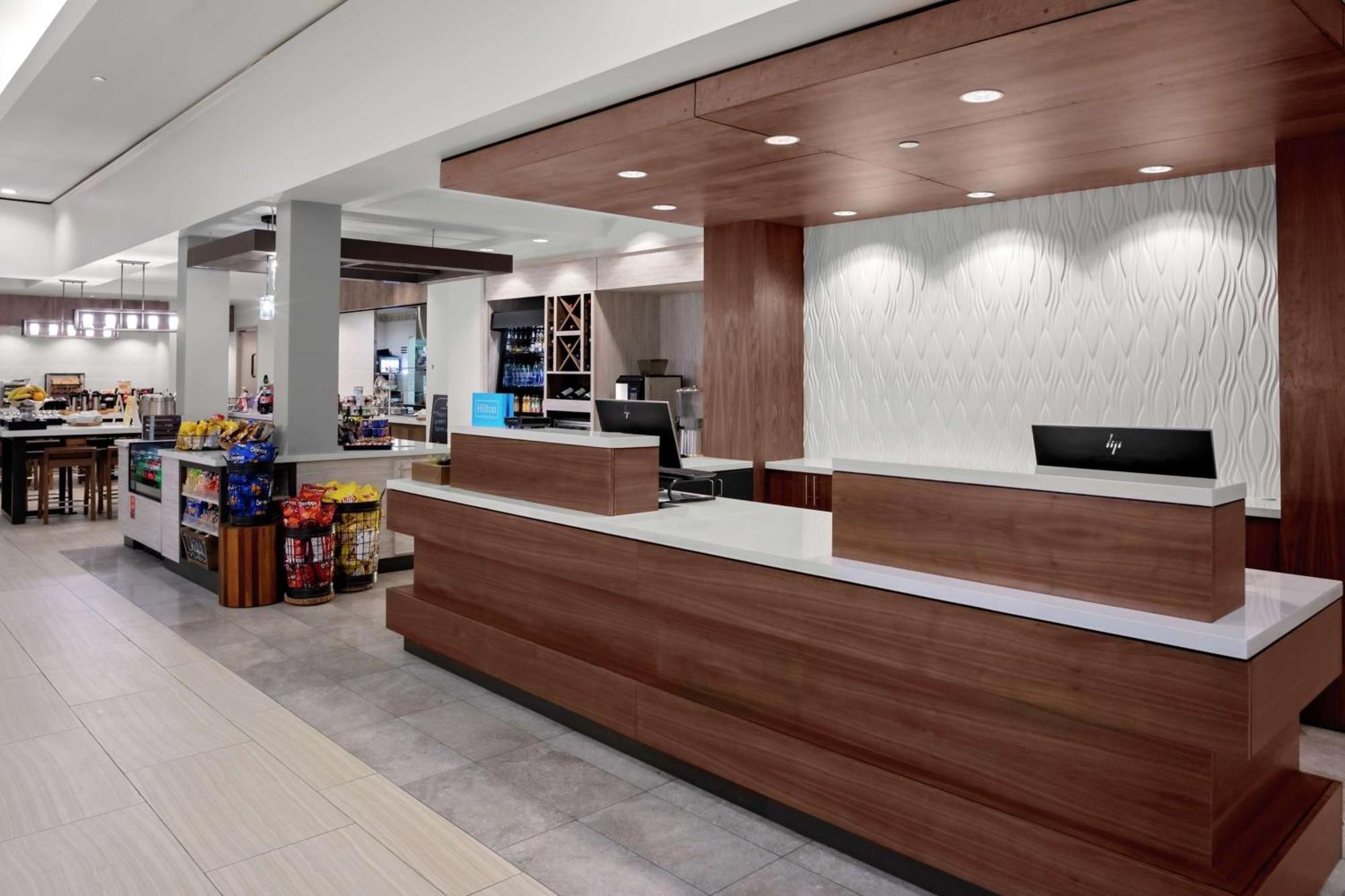 Hilton Garden Inn Atlanta Perimeter Center Dunwoody Eksteriør billede