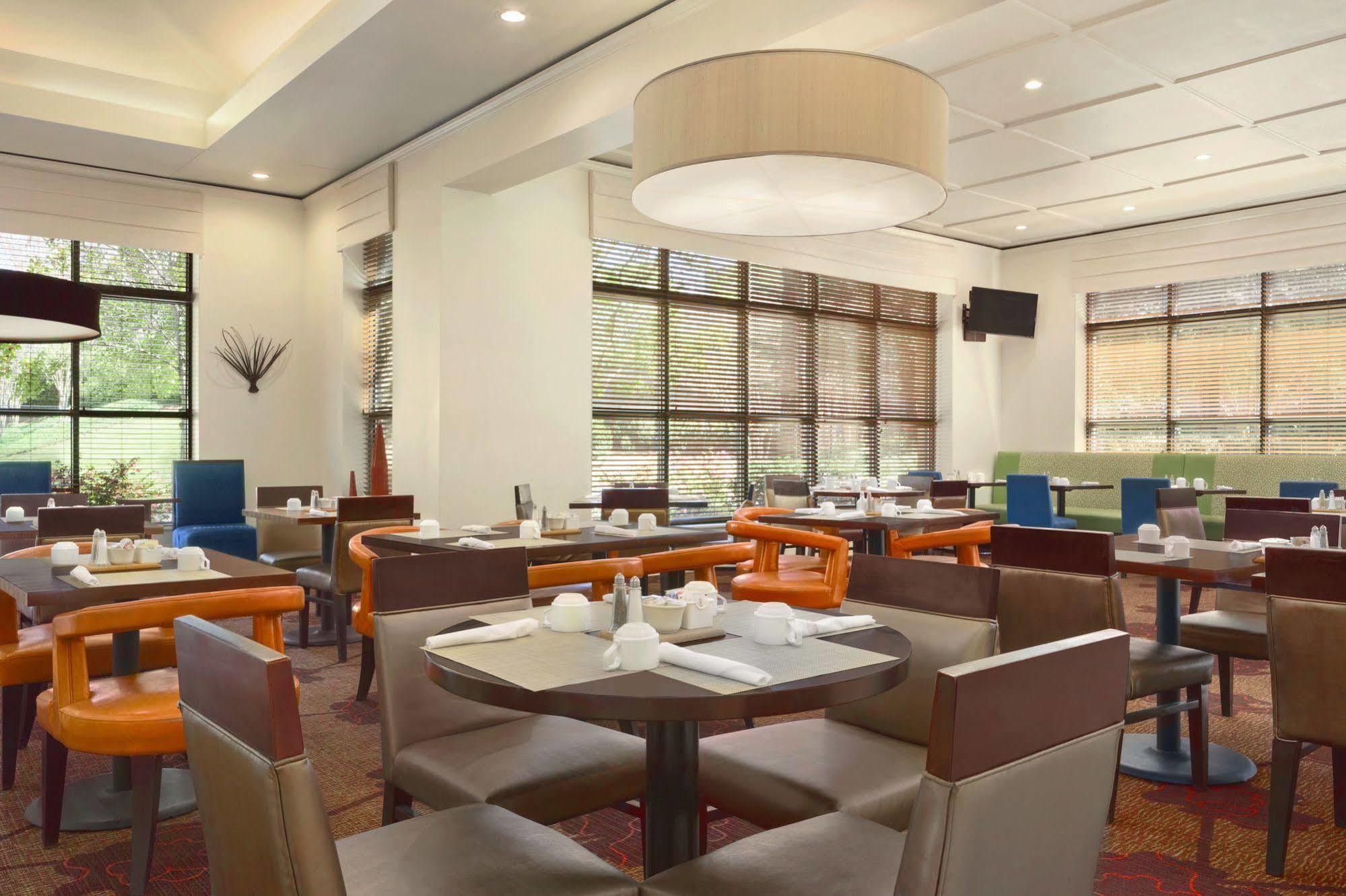 Hilton Garden Inn Atlanta Perimeter Center Dunwoody Eksteriør billede